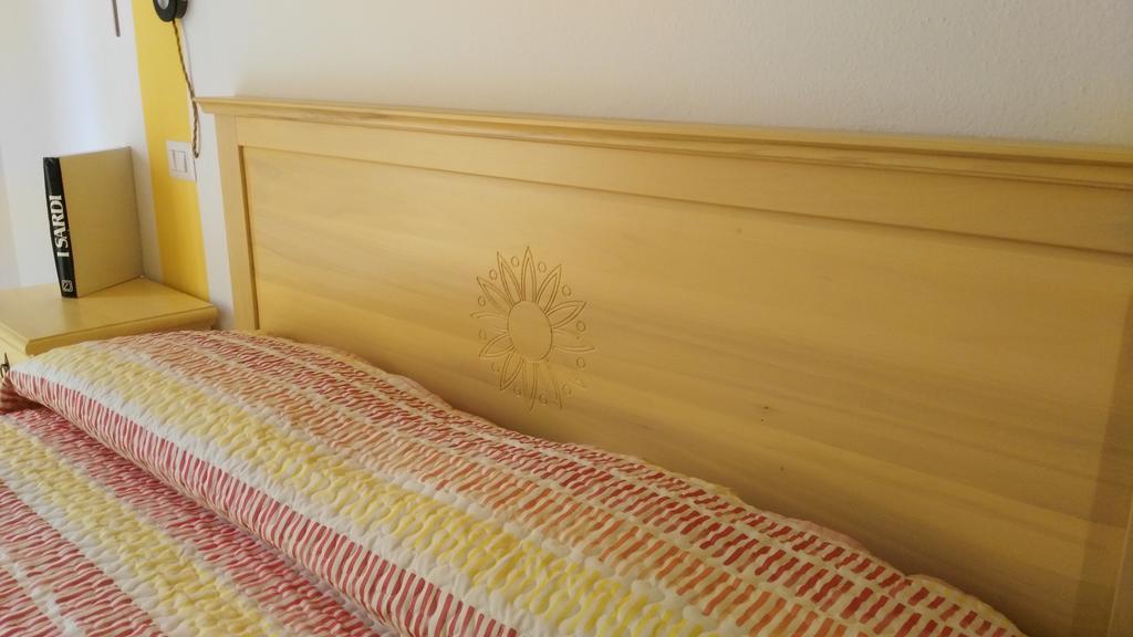 B&B Sa Zodia Guest House Bitti Rum bild